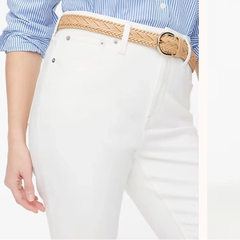 J Crew Curvy mid-rise flare crop jean in signature stretch